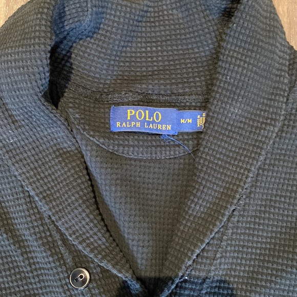 Polo Ralph Lauren cardigan. Missing second last button. - Picture 2 of 2